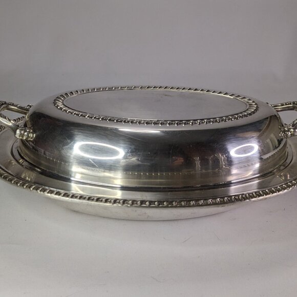 Vintage Oval Serving Dish with Lid, Silver Plated, Two Piece Vegetable Dish - Picture 4 of 14